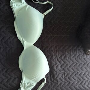 Victoria's Secret Light Green Bra
